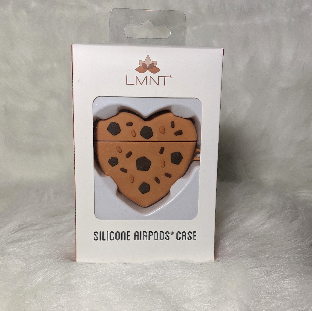 NWT Airpods Case Silicone Cookie